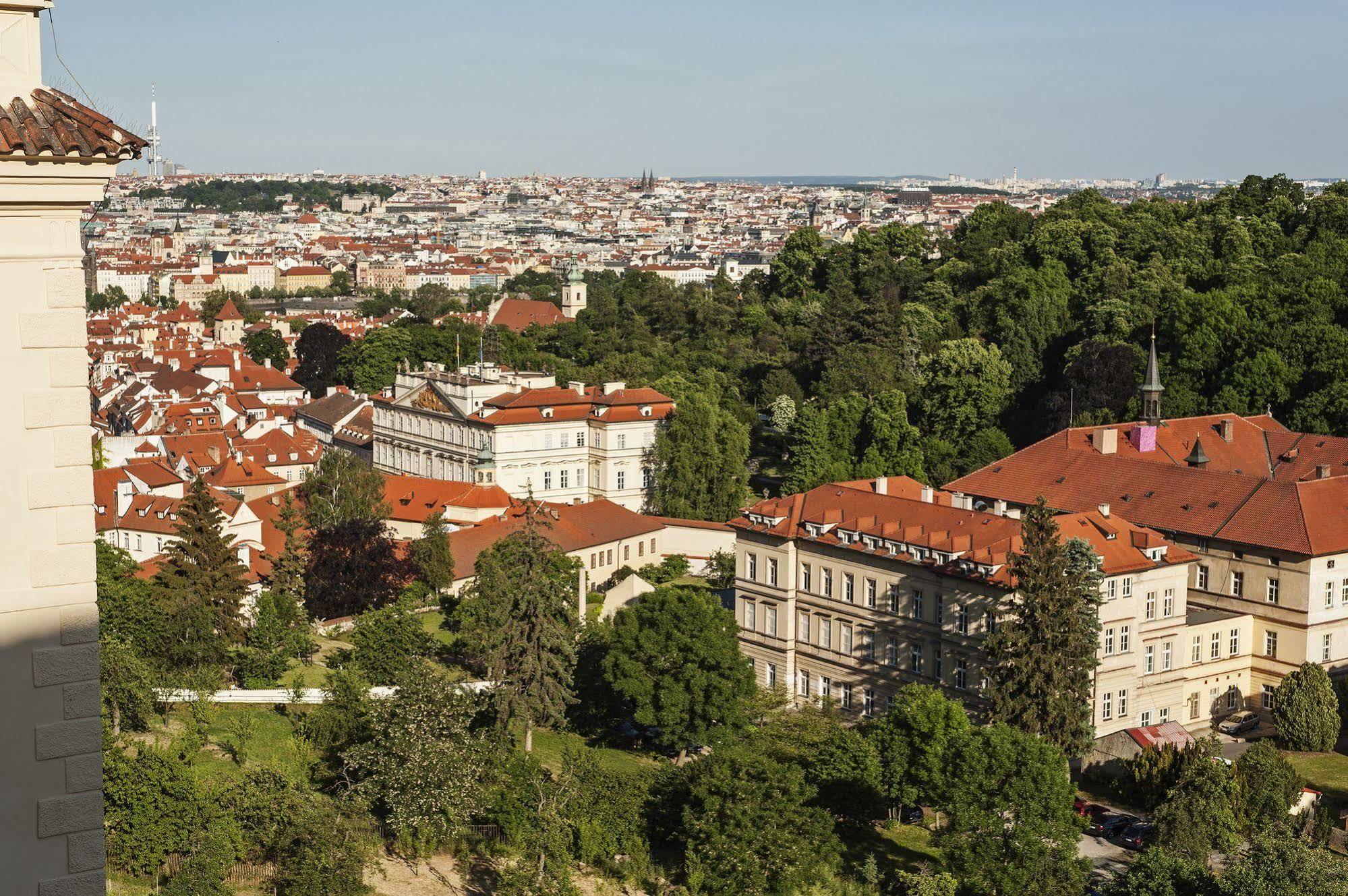 Otel Domus Henrici Prag